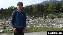 U.S. student Colin Madsen was found dead in Siberia in 2016. 