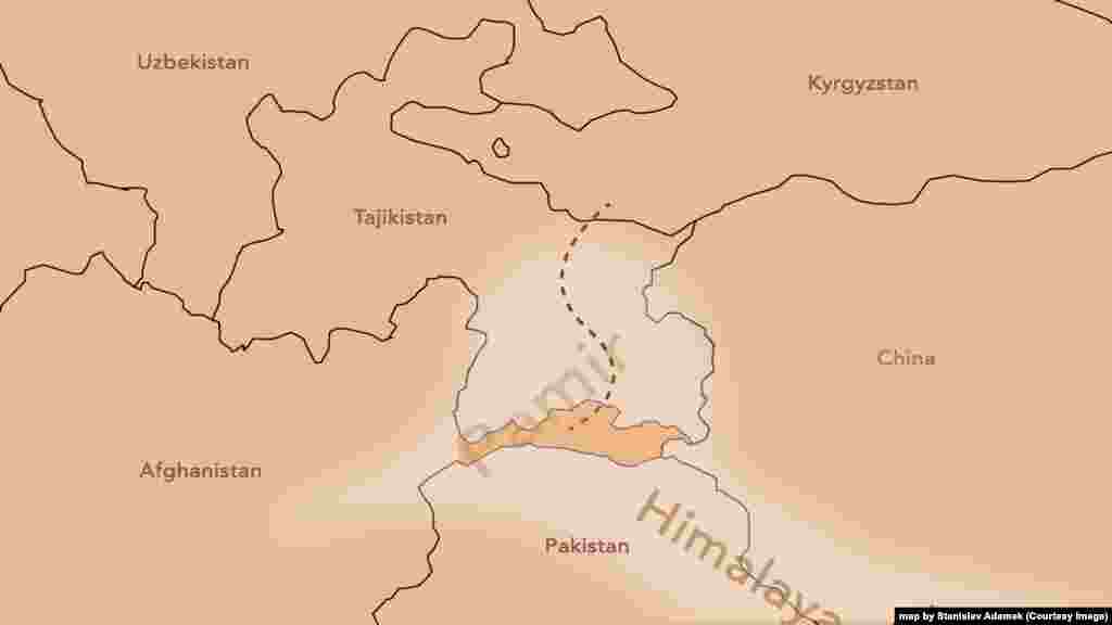 На этой карте указан Ваханский коридор между Таджикистаном, Китаем и Пакистаном, по которому в Памир откочевали некоторые кыргызы. 