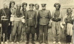 Бойцы армии марионеточной курдской Мехабадской республики, созданной под руководством СССР на северо-западе Ирана во время советской оккупации. 1946 год