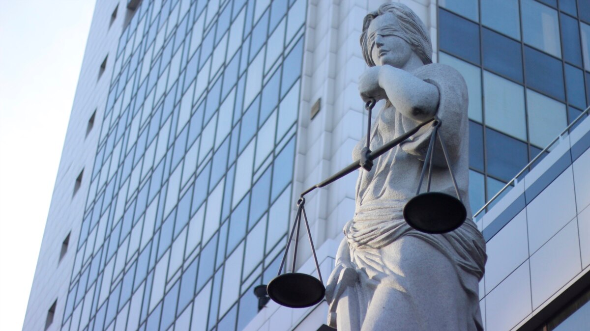 Правоохоронці розслідують отримання хабара суддями Київського апеляційного суду