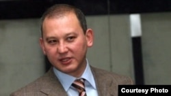 Экс-президента «Казатомпрома» Мухтара Джакишева арестовали в мае 2009 года по обвинению в коррупции.