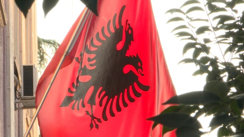 Potpredsjednik Skupštine: Imamo pravo da ističemo albansku zastavu u Crnoj Gori