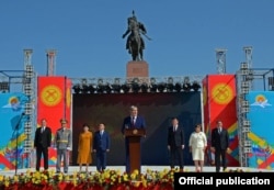 Қырғызстан президенті Алмазбек Атамбаев сөйлеп тұр. Бішкек, 31 тамыз 2016 жыл.