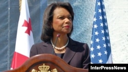 Rice speaking to reporters in Tbilisi