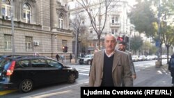 Zoran Živković dolazi na sastanak