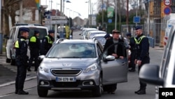 Belgijska policija kontroliše automobil, ilustrativna fotografija