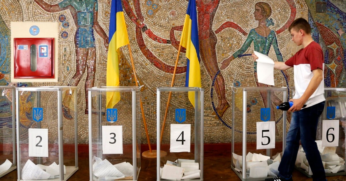 Місцеві вибори в Україні не відбудуться через воєнний стан