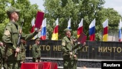 Возникает вопрос, что после военной реформы остается от Вооруженных сил Южной Осетии и чем они будут заниматься?