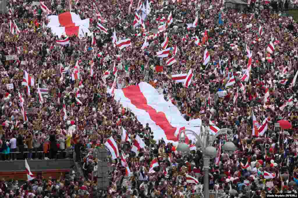 More than 100,000 people are estimated to have attended the protest rally in Minsk on August 23.&nbsp;