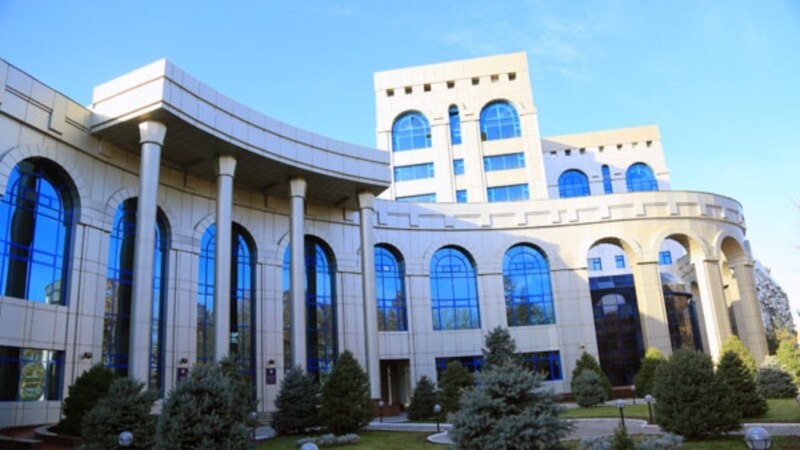Налоговый комитет Узбекистана намерен платить деньги за информацию о нарушителях