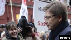 Нил Ушаков встречается с избирателями