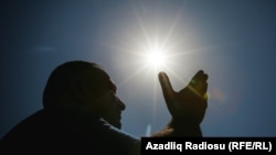 Azrxiv foto