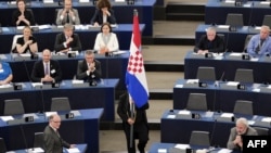 Hrvatska zastava u Parlamentu EU