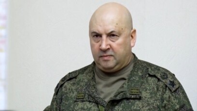 Генерал Сергей Суровикин известен като Генерал Армагедон от руските таблоиди