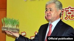 Tajikistan -- Rashid Olimov, the ambassador of Tajikistan in China, 22Mar2012