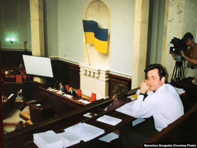 Георгій Гонгадзе в ложі преси Верховної Ради України