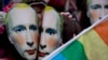 Заборонене кохання: чому небезпечно бути геєм в окупованому Криму