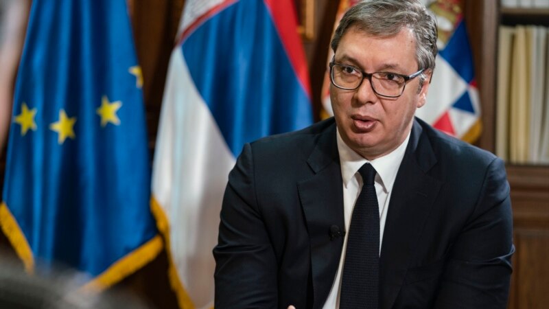 Vuçiq paralajmëron masa të reja kundër koronavirusit në Beograd