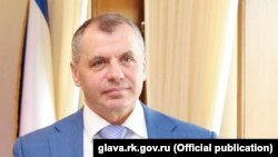 Владимир Константинов