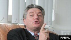 Алкснис Виктор, оьрсийн пачхьалкхан ДУМин депутат телевизионан программехь, 10Гез2007