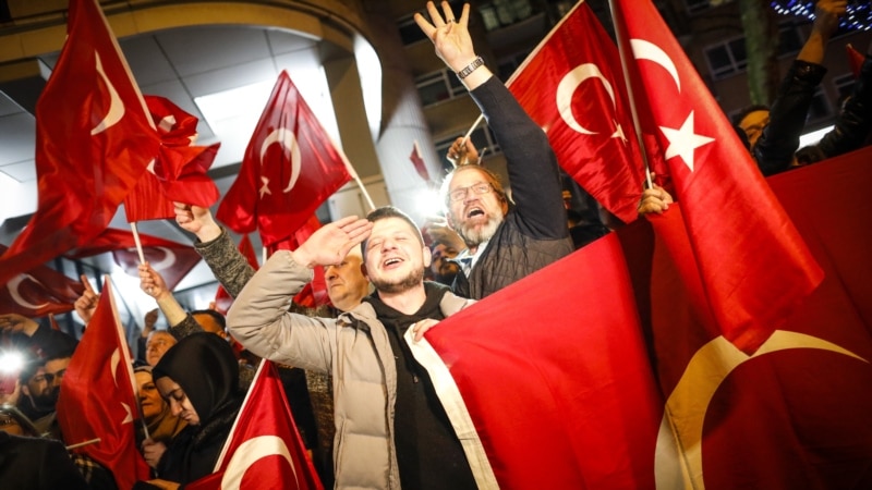 Holandija i Turska obnavljaju diplomatske veze