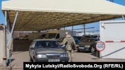 КПВВ «Майорське» на лінії розмежування, 10 квітня 2019 року