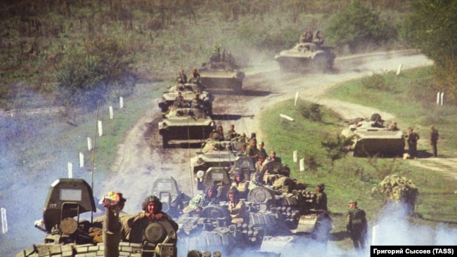 Forcat ruse në Çeçeni. Tetor, 1999.