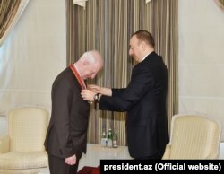 President İlham Əliyev 2015-ci ildə onu Azərbaycanın ən ali mükafatlarından olan "Şərəf" ordeni ilə təltif edib.
