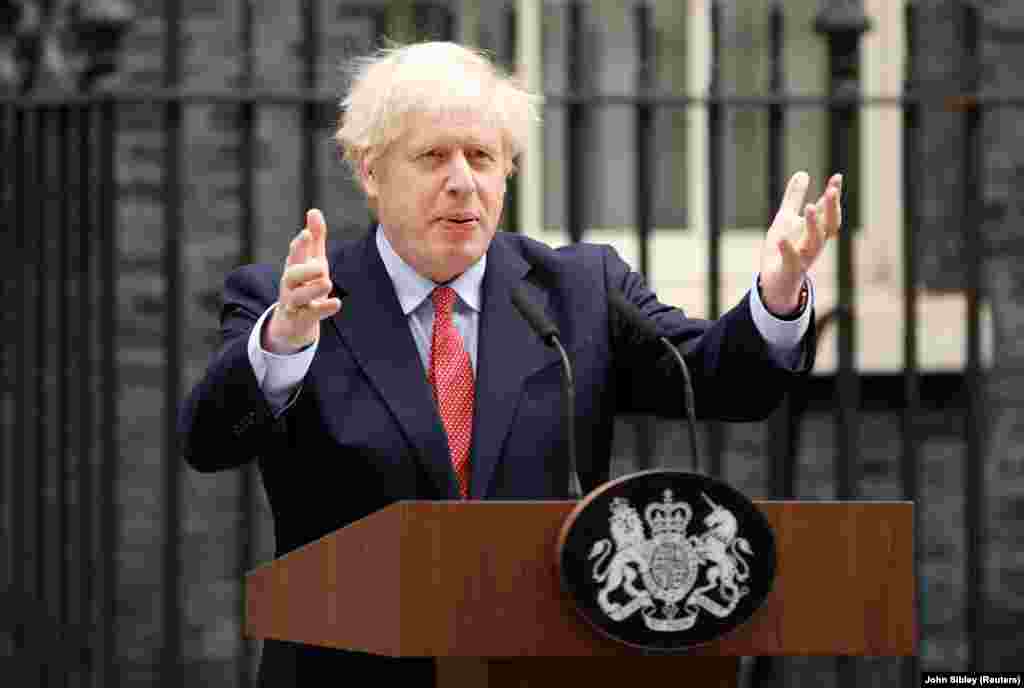 ВЕЛИКА БРИТАНИЈА - Британскиот премиер Борис Џонсон следниот месец ќе отпатува за Брисел, каде ќе ги продолжи преговорите околу Брегзит, објави лондонскиот весник Тајмс.
