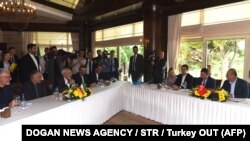 Претставници на иранските, турските и руските власти на средба во Анталија за ситуацијата во Сирија во ноември, минатата година 