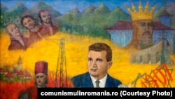 Nicolae Ceauşescu şi scene din istoria poporului (donat de Natalia şi Nicolae Gadonschi-Ţepeş, ulei pe pânză, 1978). Sursa: comunismulinromania.ro (MNIR)