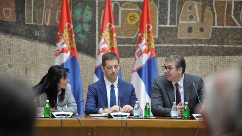 Vuçiq: Serbia ka përgatitur masa ndaj Kosovës