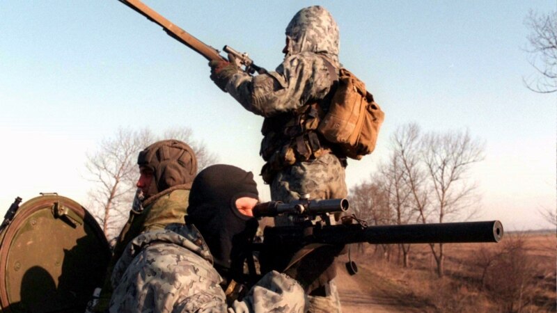 Более 100 снайперов приступили к учениям в Чечне в горных условиях