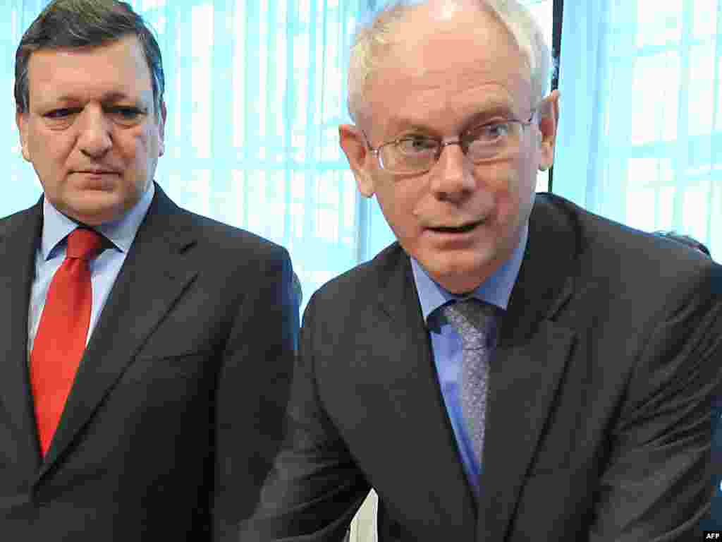Претседателите на ЕК и на ЕС Жозе Мануел Баросо и Херман ван Ромпеј
