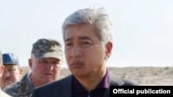 Министр обороны Казахстана Имангали Тасмагамбетов (на переднем плане).