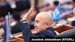 "Бир Бол" фракциясынын жетекчиси Алтынбек Сулайманов