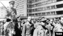 Пленные немцы в Москве, 1944 г.