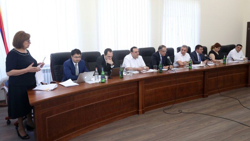 New Member Quits Armenian Judicial Watchdog New Member Quits Armenian Judicial Watchdog