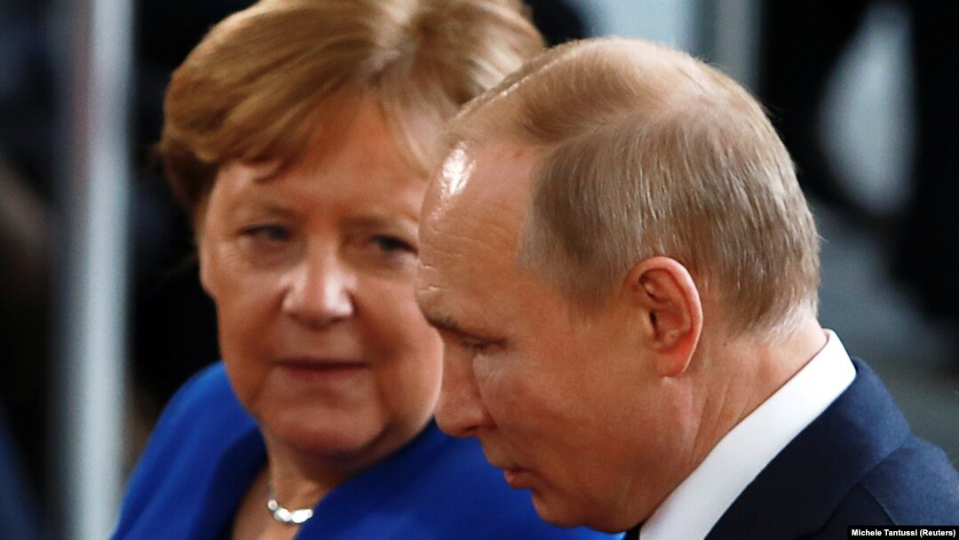 Merkel Makes Farewell Trip To Meet Putin Amid Deep Disagreements