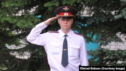 Ішімдік ішіп алған адамдардың суреттері Ішімдік ішіп алған адамдардың суреттері