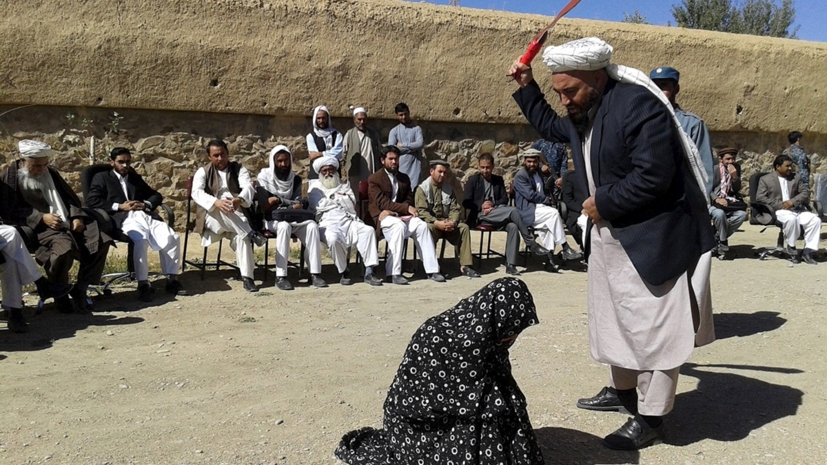 Голые афганские женщины (104 фото)