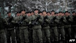 Pjesëtar të Forcës së Sigurisë së Kosovës, foto arkiv