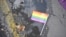 LGBT zastava na Paradi ponosa u Beogradu, 2017. godine (foto-arhiva)