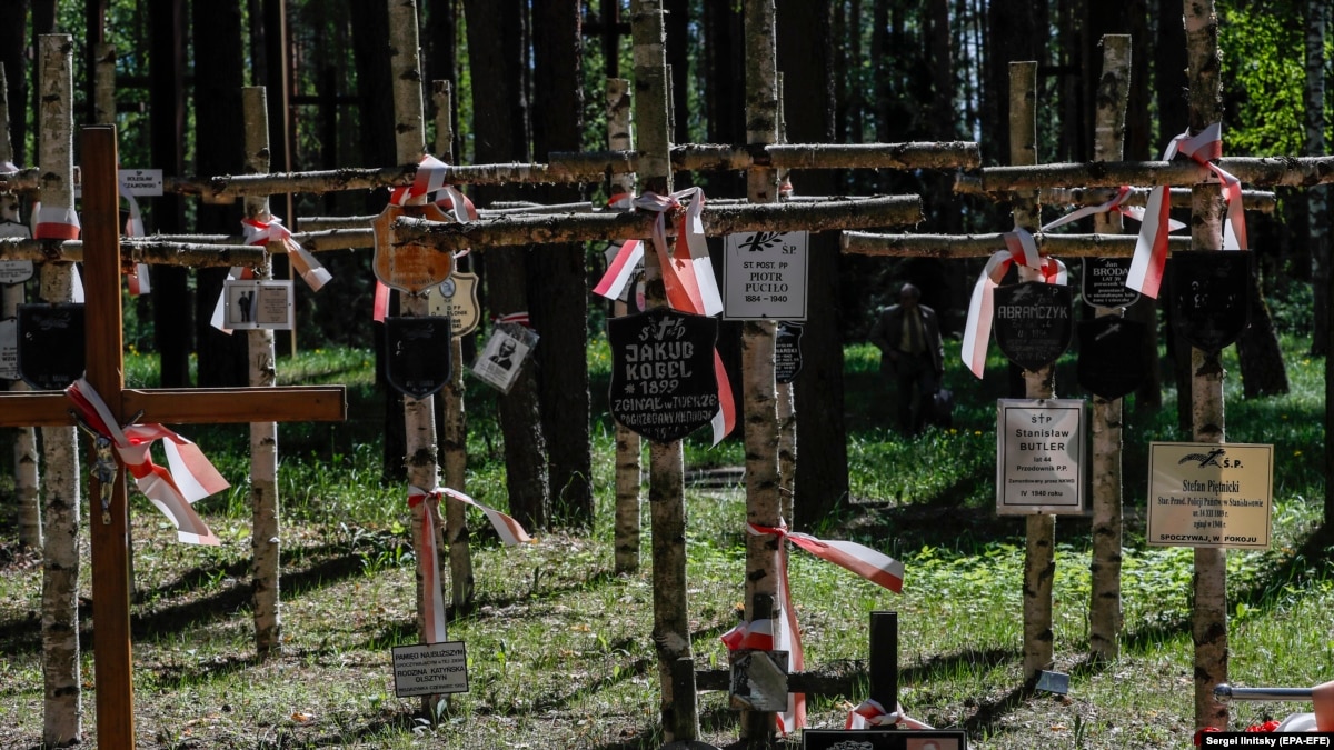 After 80 Years, The 'Katyn Lie' Lives On In Russia