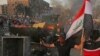 وعده نخست وزیر عراق به معترضان: مطالبات را پیگیری می‌کنم 