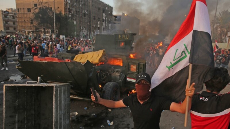 وعده نخست وزیر عراق به معترضان: مطالبات را پیگیری می‌کنم 