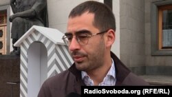 1 лютого у розслідуванні «Української правди» було показано кадри з нагрудної камери поліцейського, де Олександр Трухін просить правоохоронців на місці аварії, щоб вони «відпустили» його з місця ДТП «у ліс», обіцяє за це віддячити