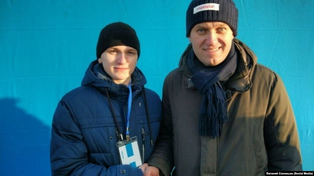 2FAE37AD-BA82-4F93-BC65-A1CD1A382999_cx0