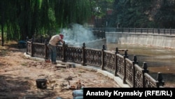 Реконструкция набережной у реки Салгир, Симферополь, 6 сентября 2019 год 