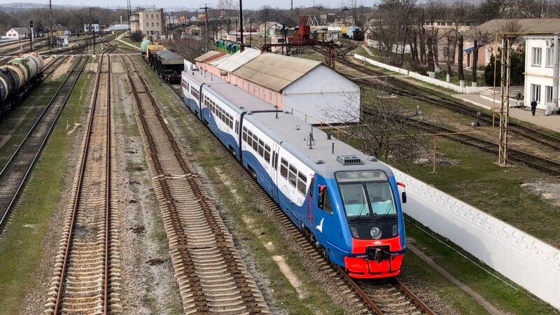 Ограничения по движению рельсового автобуса из Керчи в Анапу не отменяли – власти